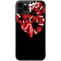 Черный чехол на iPhone 11 Pro Красная Змея