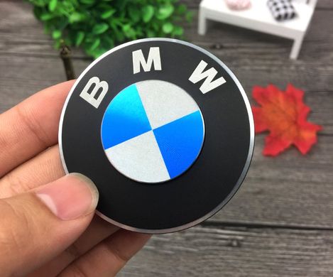 Металевий спіннер з логотипом BMW Київ