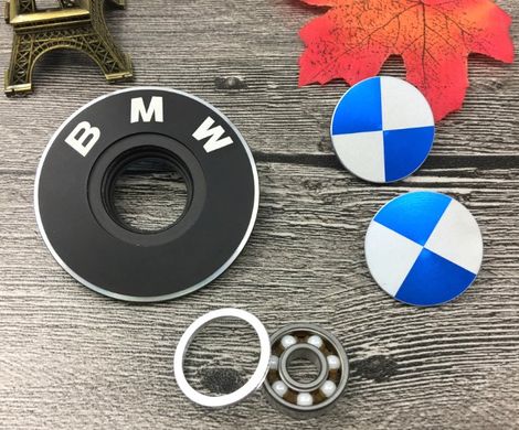 Металевий спіннер з логотипом BMW Київ